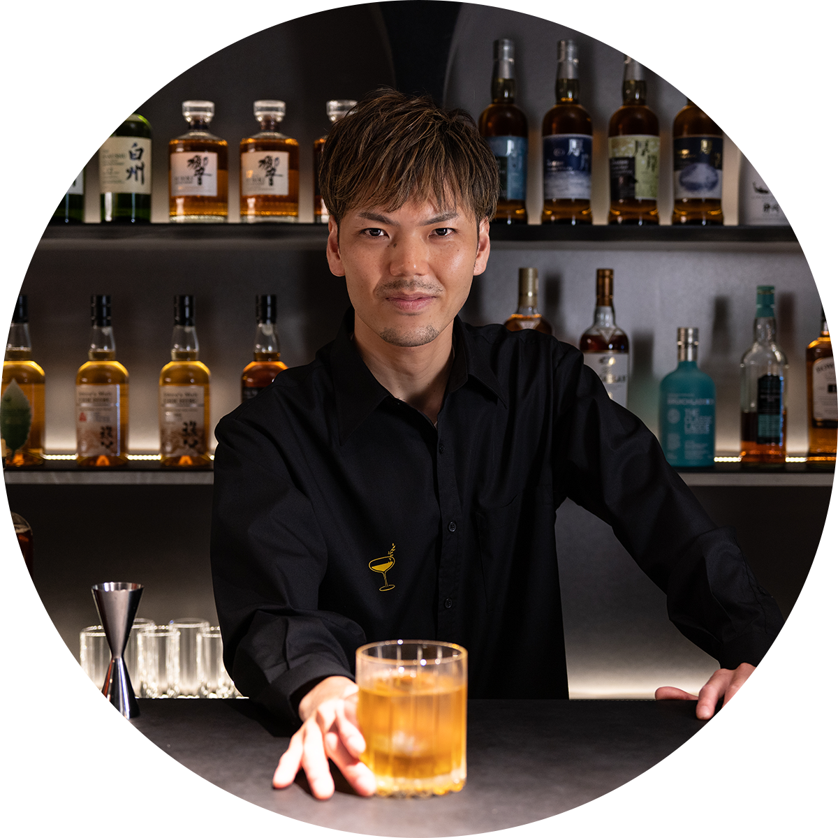 bar HIGH CENTRALのオーナーバーテンダー・奥西敏宏